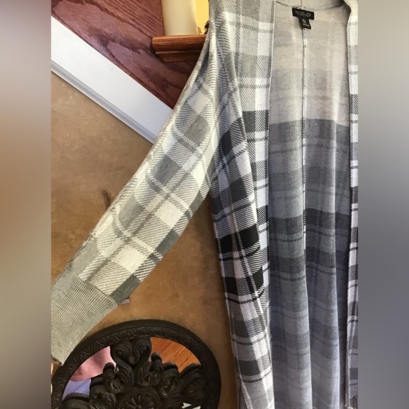 Rachel Zoe Black And Grey Plaid Long Sleeve Duster/Jacket With Fringe Size S - Picture 6 of 11